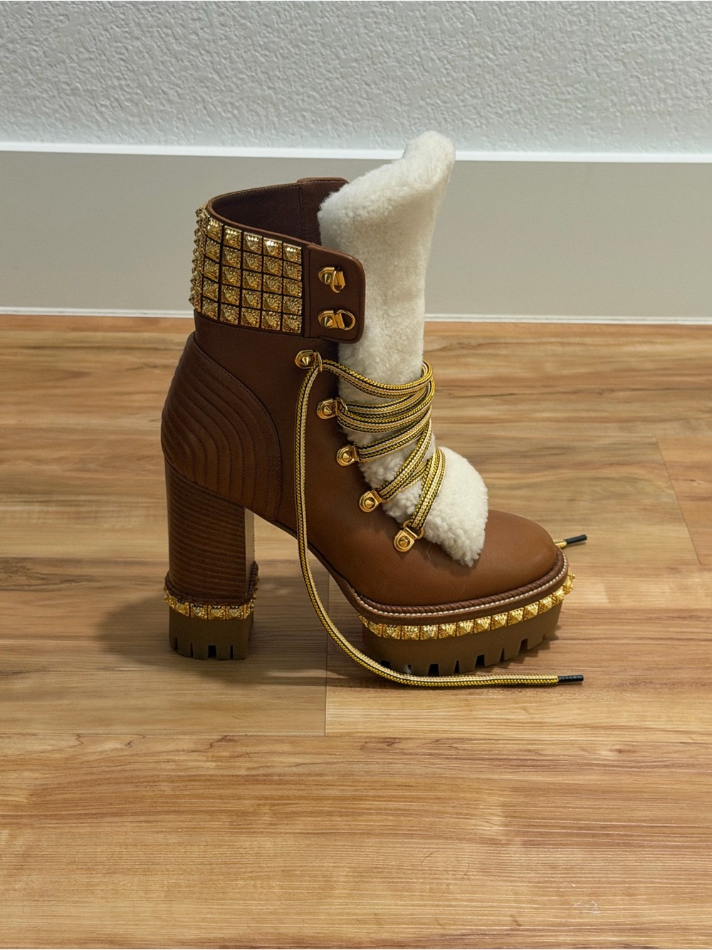 Christian Louboutin Yeti Boots - Picture 8 of 9